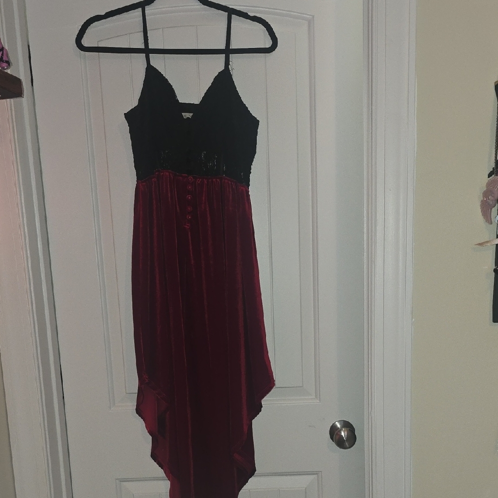 Women's Crushed Velvet Dress